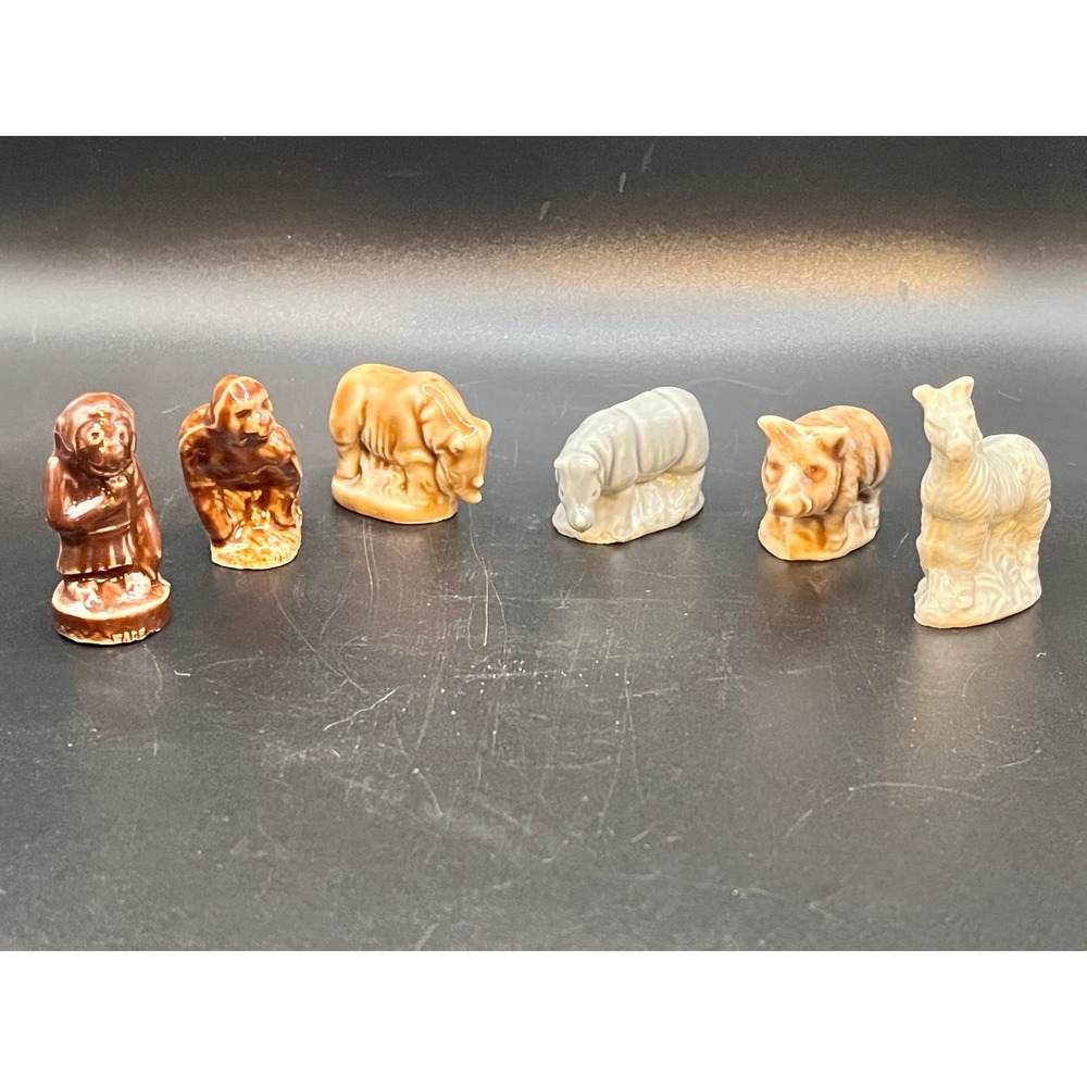 6 Wade Whimsies Animal Figurine Monkey Rhino Wart Hog Zebra England Trinket